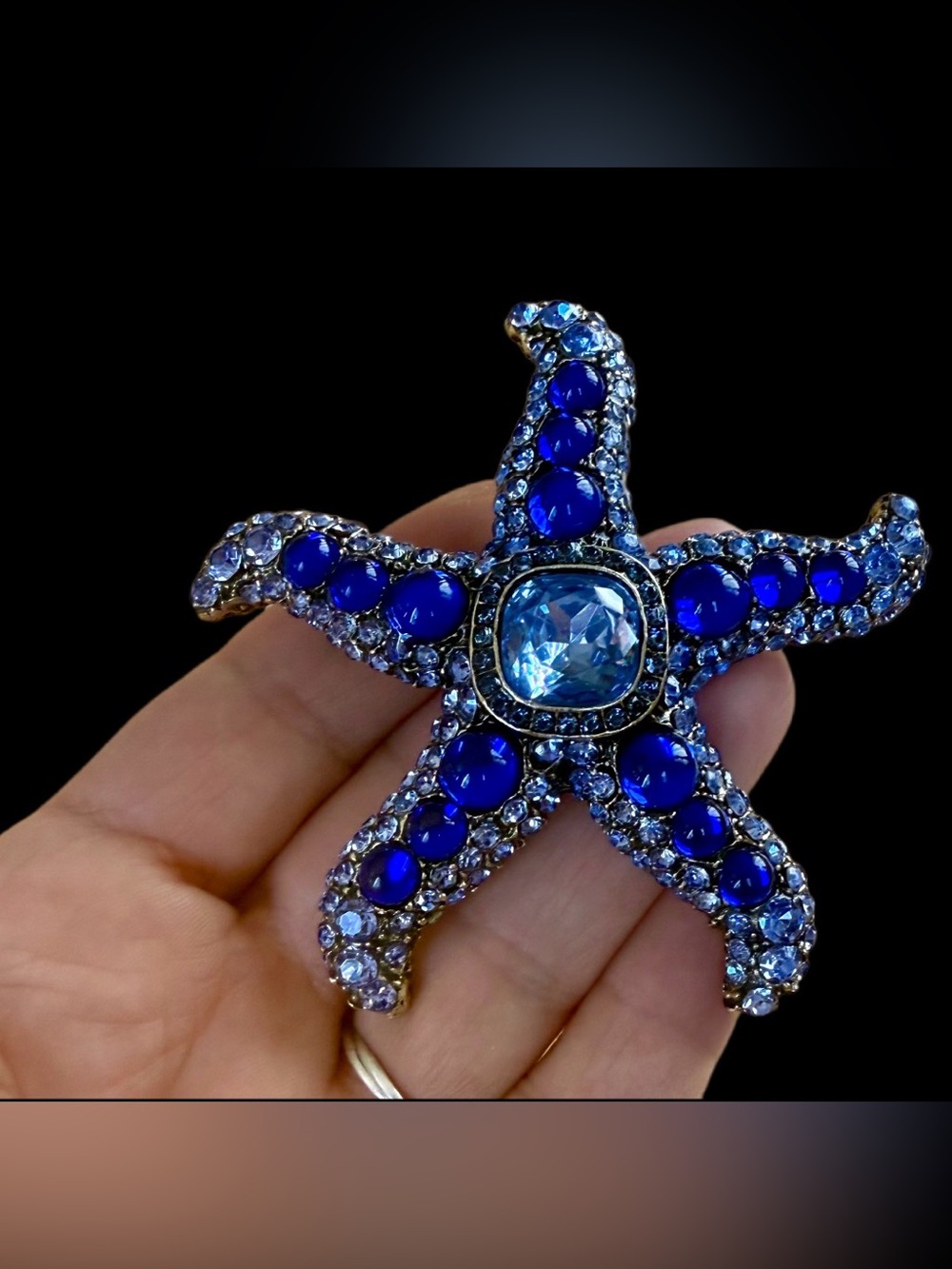 Blue Starfish Crystal Brooch - Beach Summer Pin  Jewelry gift